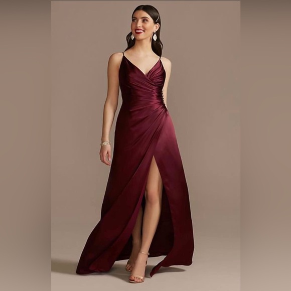 Galina Signature Prom / Formal Long Wedding Guest Dress Size 0 Maroon Color - Picture 1 of 3